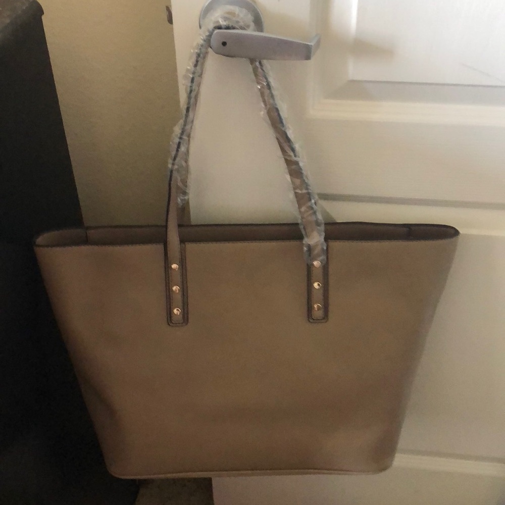 Taupe tote